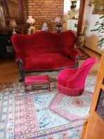 Alte Couch, kleiner runder Sessel und Fußbänkchen Rheinland-Pfalz - Wittlich Vorschau