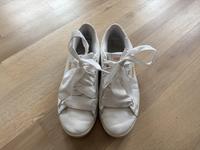 Puma Lackleder Basket Schuhe 40 weiß Sneaker Sportschuhe Nordrhein-Westfalen - Detmold Vorschau