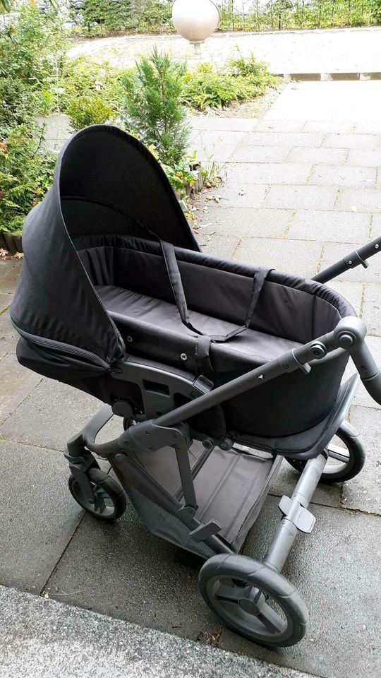 Kinderwagen von Baby One in Hamburg