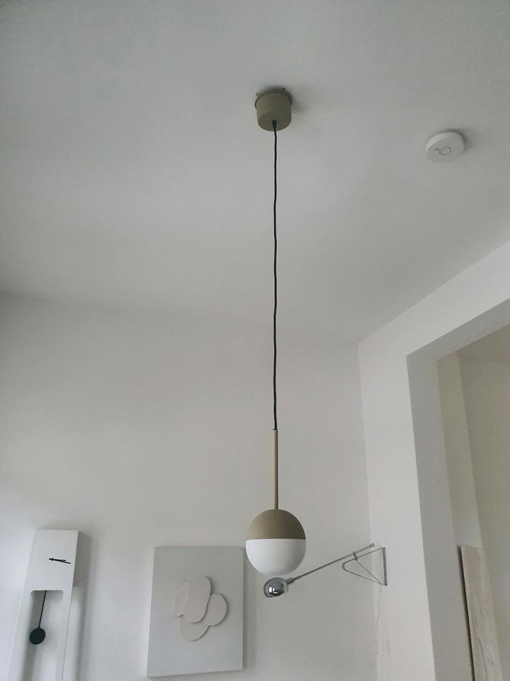 2x H und M  H&M minimalistische Pendelleuchte Deckenleuchte Lampe in Viersen