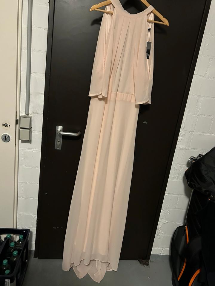Kleid Creme gr. 40 L Schleppe Tüll Lang Hochzeit Standesamt in Düsseldorf