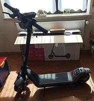E-Scooter / 60km Reichweite / NIU KQi 300X Elektroroller / All-Te Baden-Württemberg - Ehingen (Donau) Vorschau