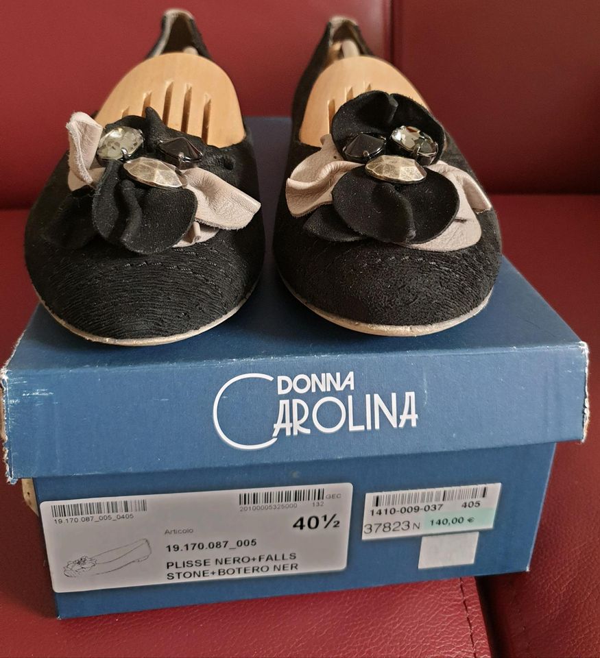 Donna Carolina Ballerinas aus Velourleder in schwarz in Lünen