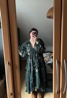 Kleid festlich khaki grün mit Pailetten Nordrhein-Westfalen - Bottrop Vorschau