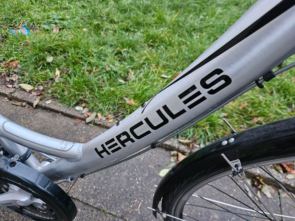 Hercules Cabrero Light Trekkingrad R.H.53cm in Berlin