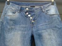Knopf-Jeans in Kurz-Gr. 20 von B.C. Hessen - Wolfhagen  Vorschau