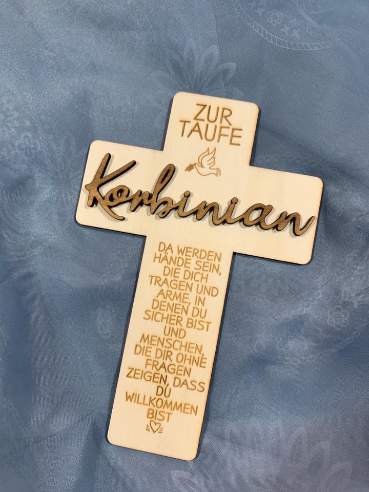 Taufkreuz / Geschenk Taufe / individuelles Kreuz in Geiselhöring
