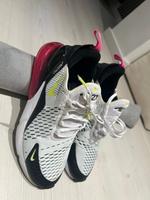 Nike Air Max 270 West - Unterliederbach Vorschau