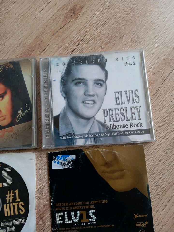 8 CDS von Elvis Presley in Winterlingen