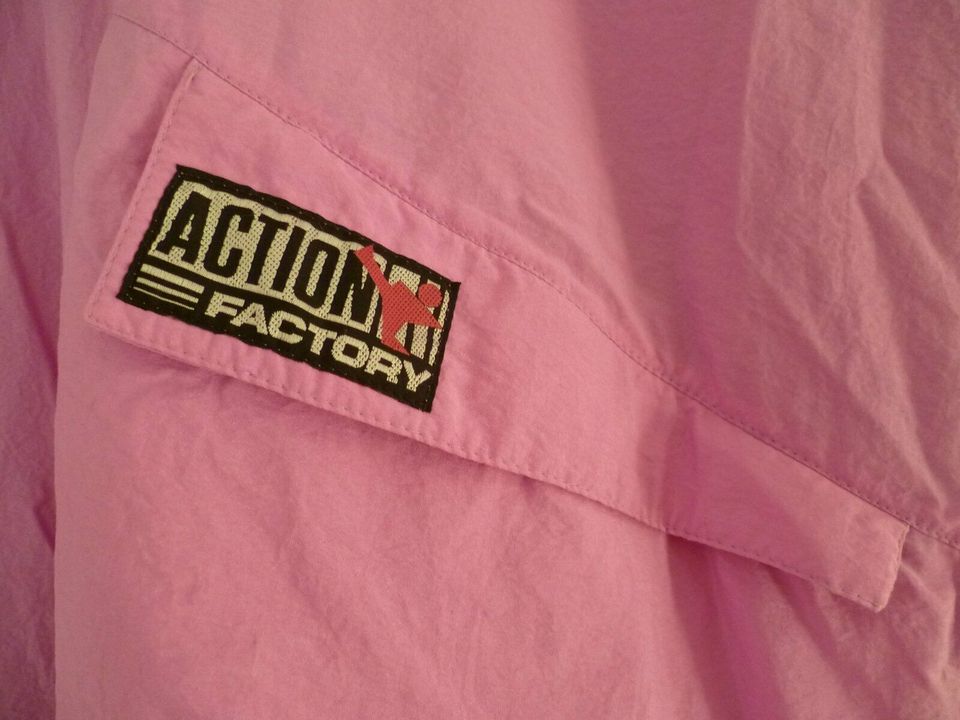 Damen Windbreaker Action Factory Gr L in Wendeburg