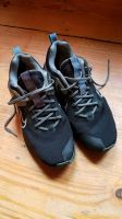 Nike Airmaxx Herren Sportschuhe schwarz 45 Frankfurt am Main - Fechenheim Vorschau