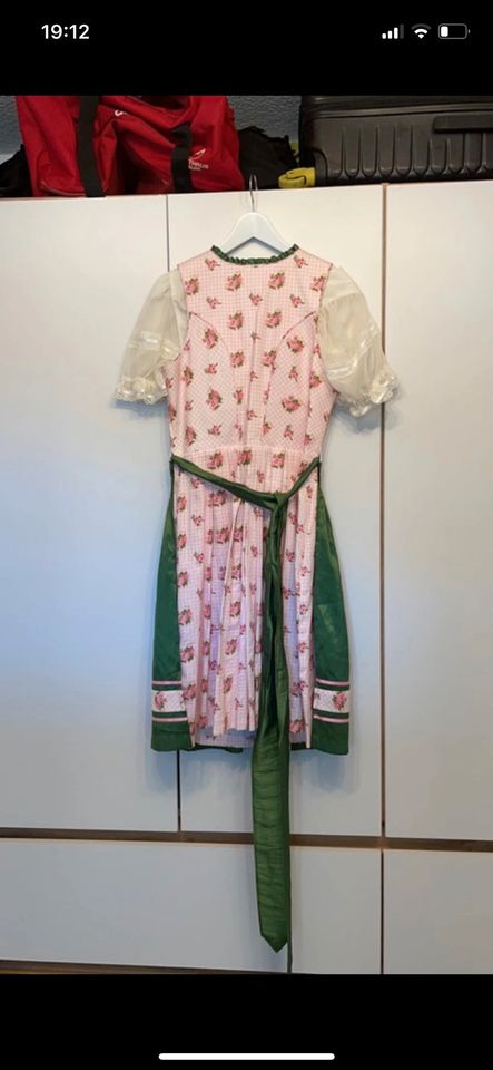 LANDHAUS Dirndl weiß, grün, pink, Größe 38r in Viöl