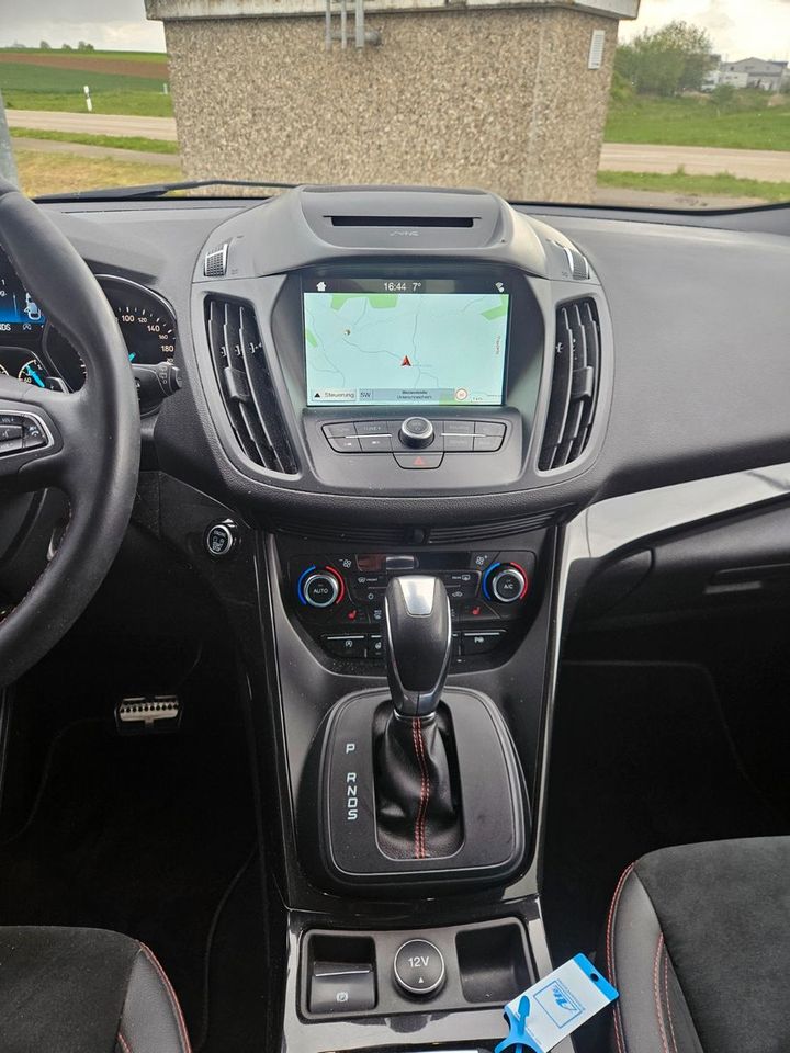 Ford Kuga 1.5 ST-Line"AHK"AWD"Navi"Pano"RFK" in Unterschneidheim