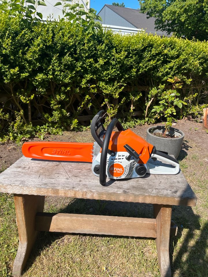 Stihl Kettensäge zu Vermieten in Bremen