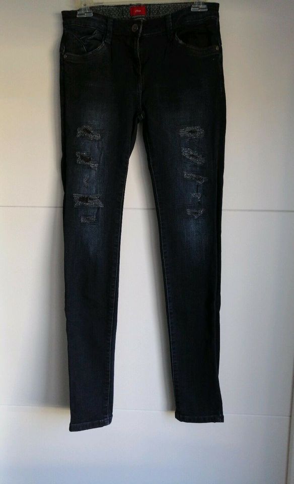 Jeans S.Oliver  GR. 170-176cm in Mörfelden-Walldorf