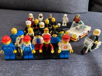 25 Lego Minifiguren Konvolut City Space Polizei Feuerwehr 80/90er München - Allach-Untermenzing Vorschau