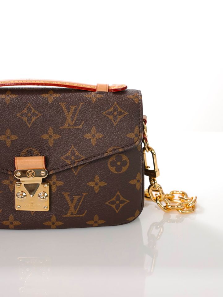 LOUIS VUITTON Pochette Metis Monogram East West M46279 RATENKAUF in Grünwald