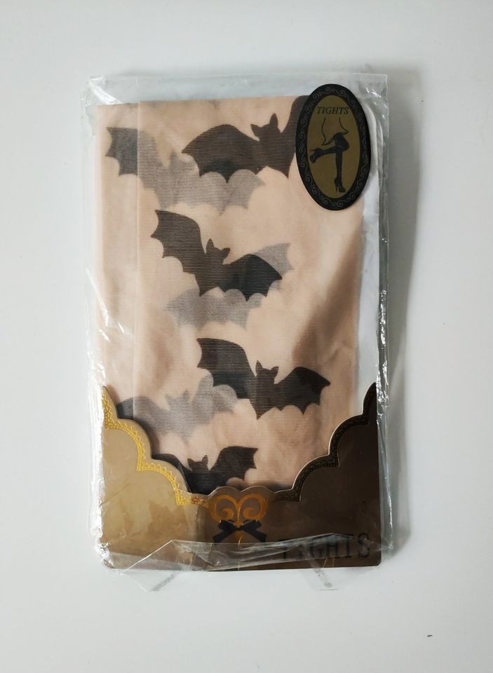 Neue Strumpfhosen Gr.M-L aus Japan #fledermaus #goth #halloween in Hamburg