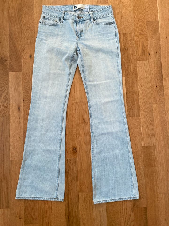 GAP - vintage low rise Jeans hellblau, leichter bootcut in Hohen Neuendorf