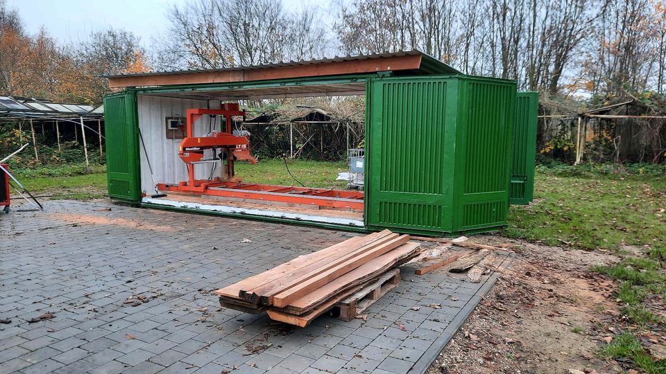 Bretter,Balken sägen, Sägewerk Lohnschnitt in Alpen