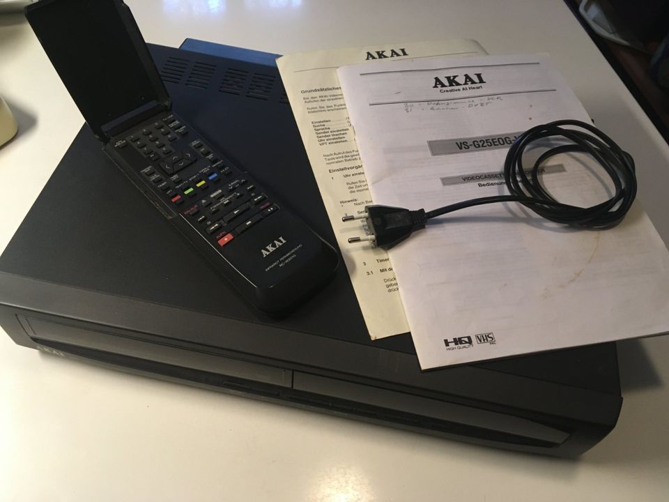 Akai Videorekorder VSG25EOG-V in Berlin