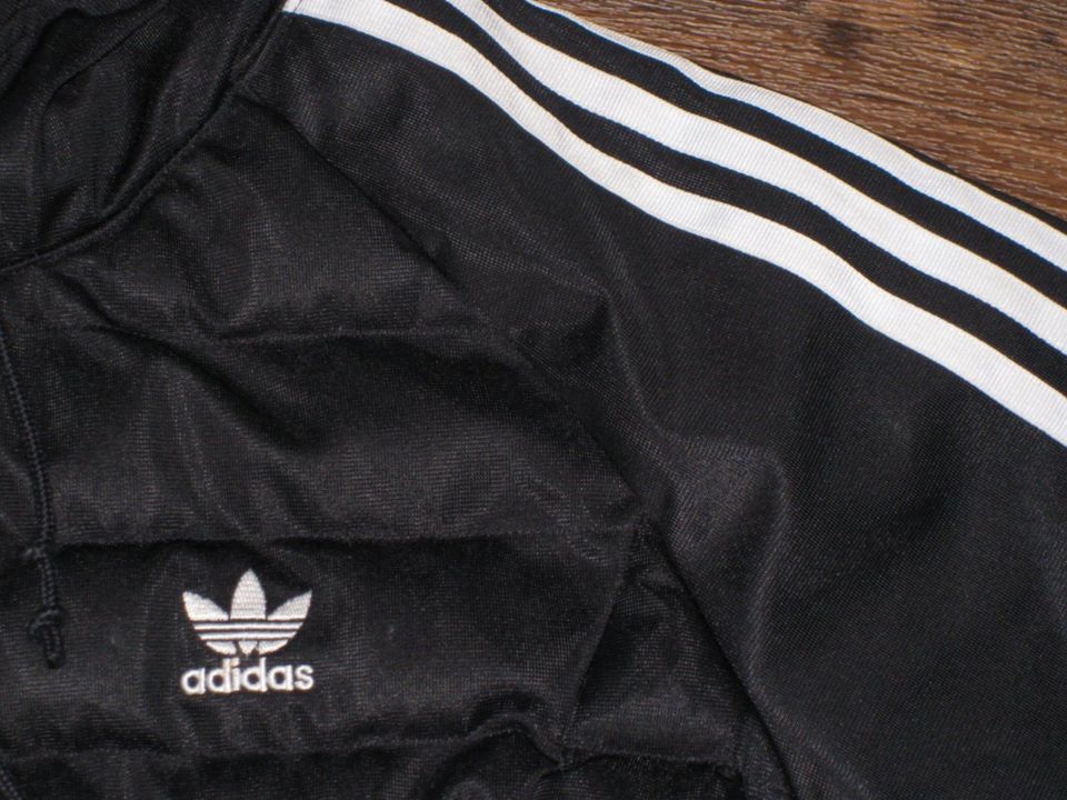 Adidas Originals Winterjacke Jacke Slim schwarz Gr. 34 in Schüttorf