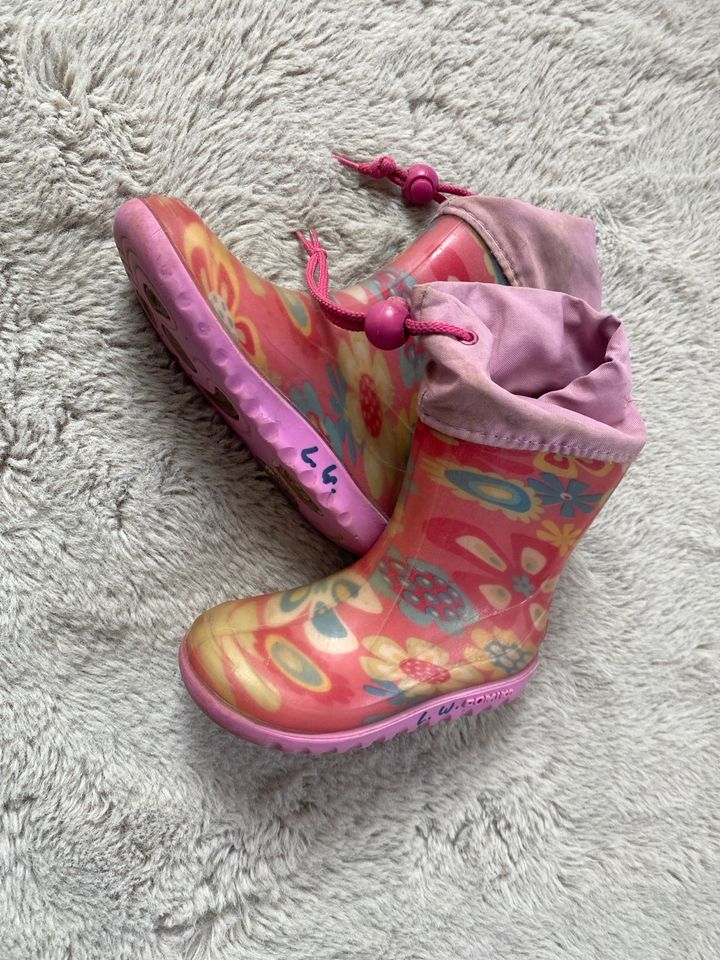 Gummistiefel Romika rosa Blumen 23/24 in Landshut