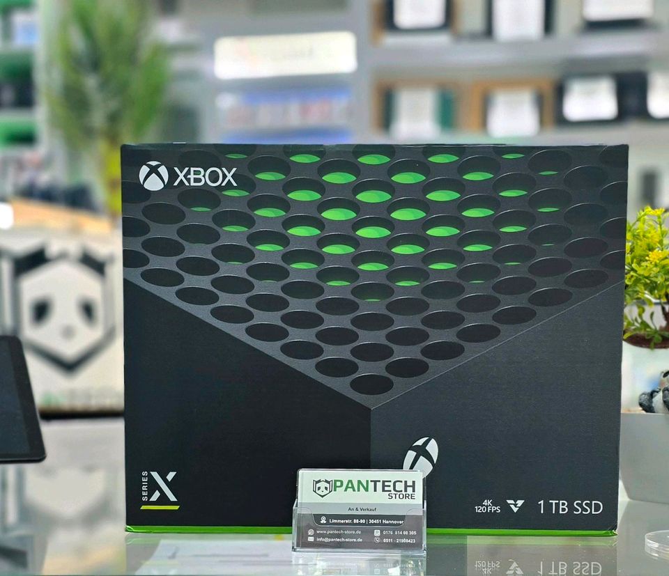 XBOX SERIES X ( 1TB ) NEUWERTIGER ZUSTAND/ HÄNDLER RECHNUNG / GARANTIE/ in Hannover