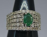 750 Weißgold Ring mit Smaragd und 76 Brillanten Bremen - Vegesack Vorschau