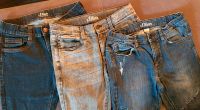 S. Oliver Jeans Hosen Jungen 3 Stück Gr. 170 / reg Nordrhein-Westfalen - Dinslaken Vorschau