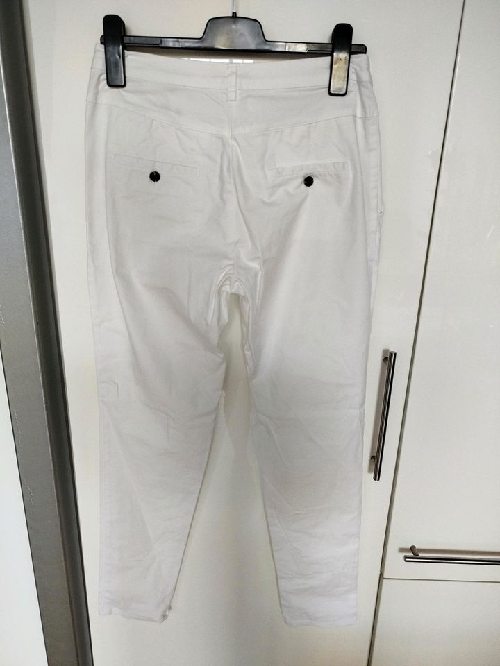 H&M Sommer Hose Damen Gr. 36 weiß in Augsburg