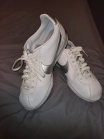 Nike Cortez Sliber/Weiss Größe 40 Sachsen - Grimma Vorschau