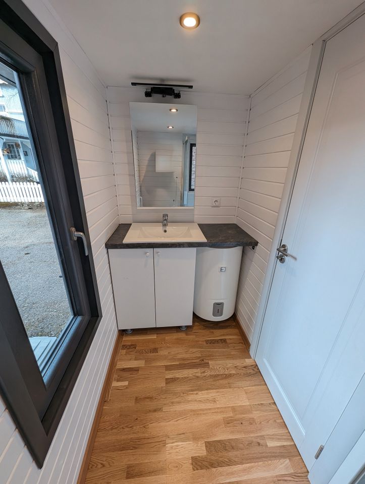 Tiny House SALE! hochklappbares Dach | 8,20m lang | Schafwolle in Schwendi