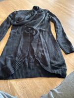 Strickjacke Nordrhein-Westfalen - Dormagen Vorschau