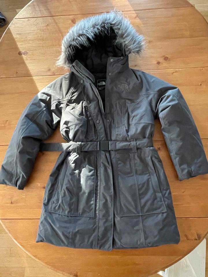The North Face Damen Daunen Mantel Parka Gr. M grau in Nordrhein Westfalen Ludinghausen kleinanzeigen