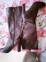 GEOX Damenstiefel 39  D44L1E made in Italien Hessen - Erbach Vorschau