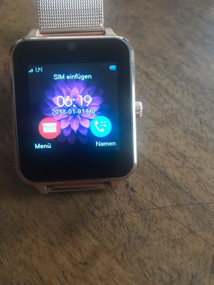 Smartwatch rose´ NEU in Egeln