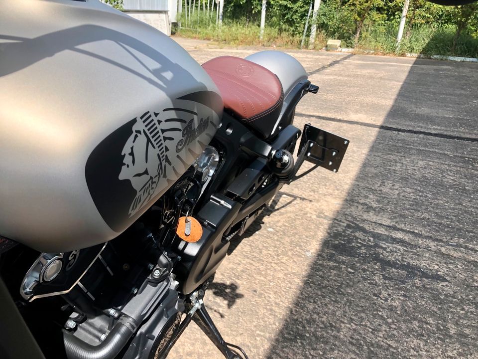 Indian Scout Bobber Twenty, Garantie* in Halle