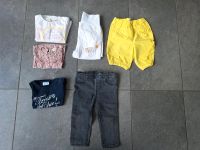 Kleiderpakete Mädchen Kleidung Steiff Verbaudet FeetjeGröße 74/80 Nordrhein-Westfalen - Bocholt Vorschau