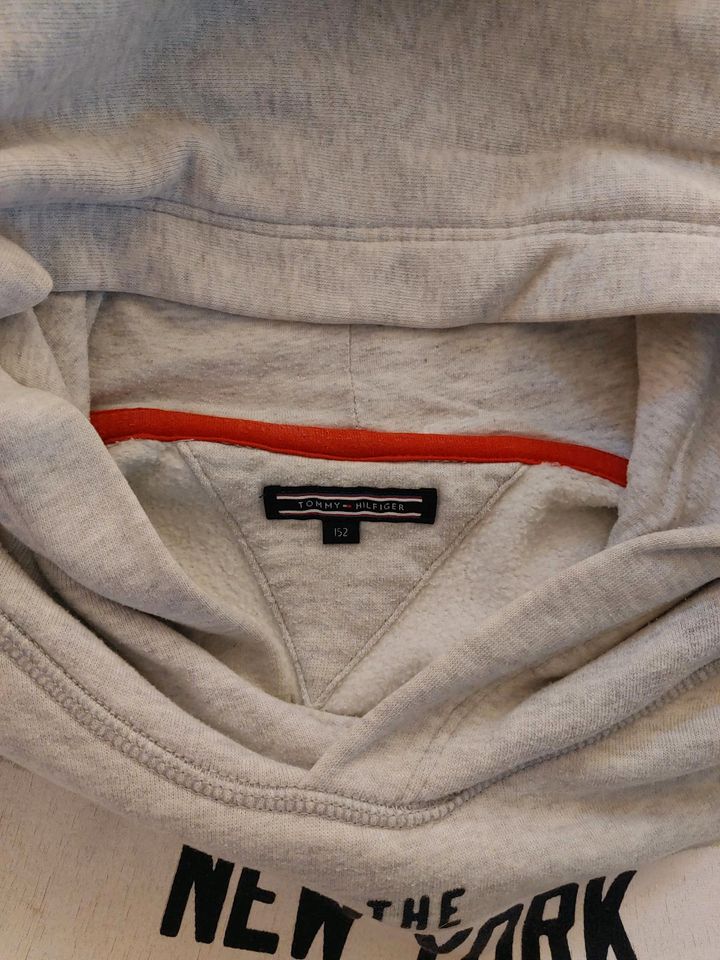 Tommy Hilfiger Pullover gr.152 in Sulzbach-Rosenberg