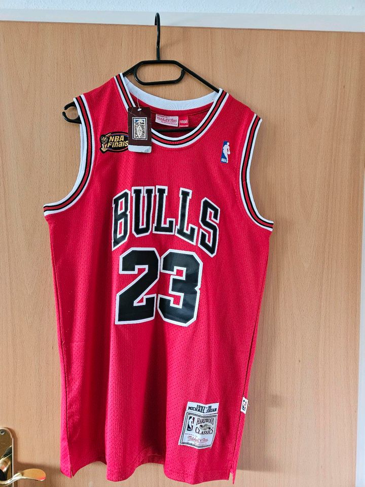 Original NBA Chicago Bulls Trikot Michael Jordan 1997/1998 in München