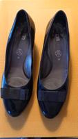 Lackleder Schuhe von Ara  Größe 41 Niedersachsen - Stolzenau Vorschau