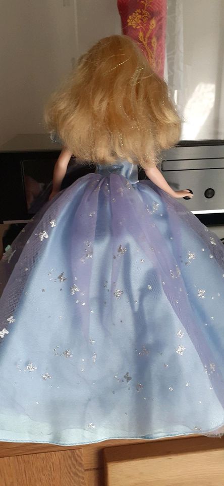 Barbie Cinderella " Lily James " in Grafenau
