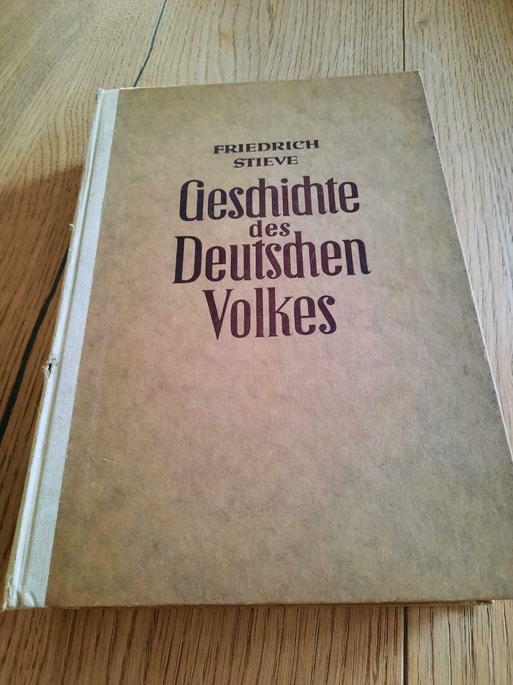 Antiquarisches Buch "Geschichte des deutschen Volkes" F. Stieve in Gröbenzell