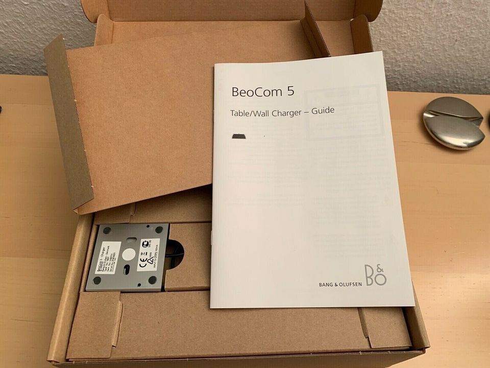 Bang & Olufsen Beocom 5 Charger NEU in Düsseldorf