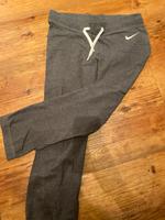Nike Jogginghose Gr. XS Damen und Mädchen 168 Niedersachsen - Rosdorf Vorschau