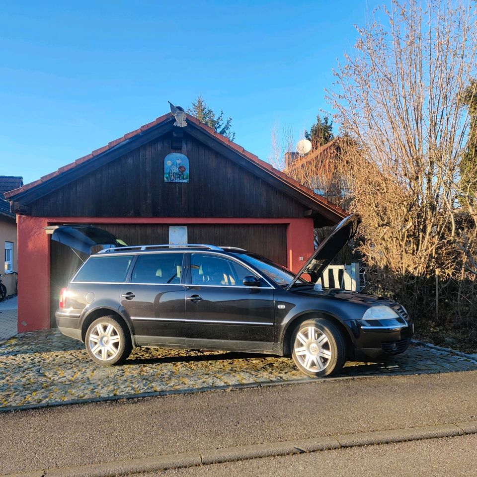 Passat Variant 3BG 2,5 TDI V6 Highline Automatik in Ellwangen (Jagst)