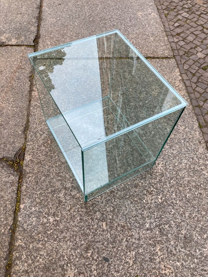 cooler Designer Nachttisch Table Glas Cube retro vintage in Berlin