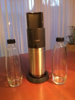 SODASTREAM Wassersprudler + 2 Glasflaschen Stuttgart - Möhringen Vorschau