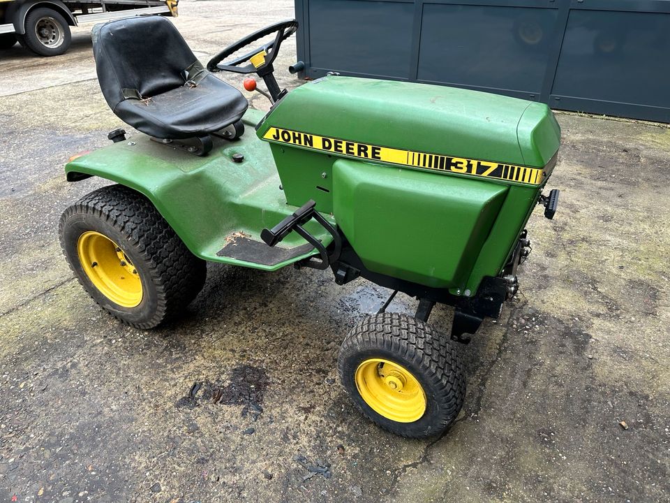 John Deere Kleintracktor 317 Trecker Schlepper in Apen